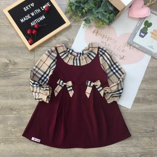 Váy thu tay kẻ burberry size 4-8-kidsky-bán sỉ Váy thu tay kẻ burberry size 4-8 Váy thu tay kẻ burberry size 4-8-